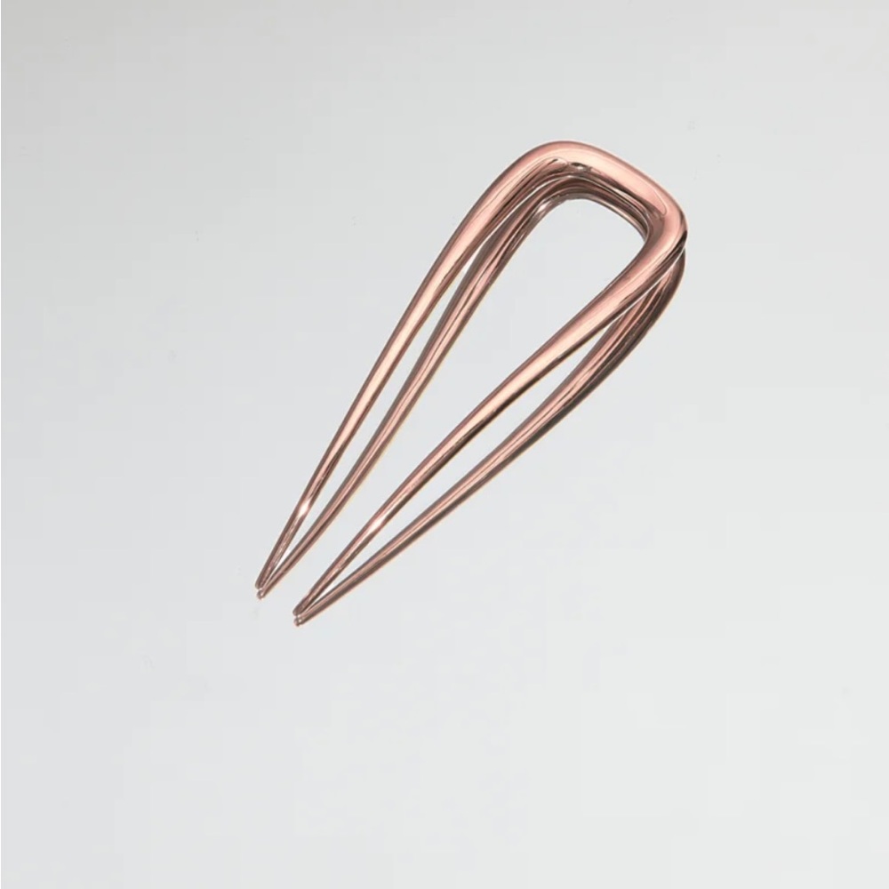 Deborah Pagani Small DP Pin - rose gold hairpin (Hair Objet)